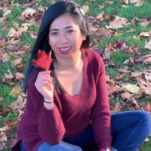 Meet your Posher, Andrea